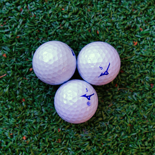 Käytetty Mizuno-golfpallo